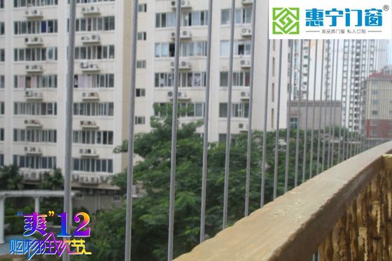 100 kg yük kapasitesi balkon gri renkli görünmez ızgara