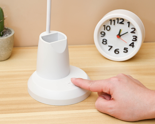 Dokunmatik Kontrol LED Masa Lampası 6500-8000K Renk Sıcaklığı 5W Güç 10 ampul Küçük Masa Lampası