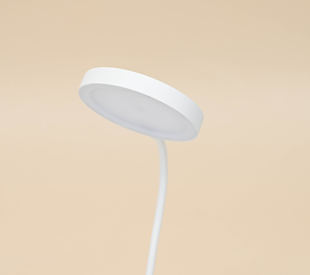 Modern Elektrikli Dokunmatik Kontrol LED Masa Lampası / Üç Seviye Parlaklık Düzenlemesi ile Masa Lampası