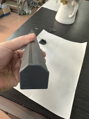 Güvenlik Görünmez ızgaralar Alüminyum Track End Kapak