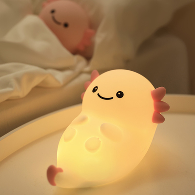 USB şarj ve pil güç kaynağı ile çok fonksiyonel gece lambası