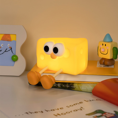 Fabrika Toptan Yapılmış Yumuşak Peynir Silicone Bebek Bebek Lampası Duyarlı Musluk Kontrolü 7 Tek Renkli Gece Işığı Çocuklar İçin