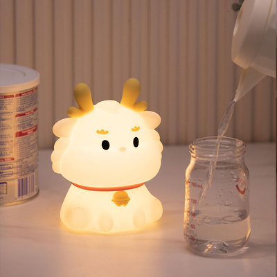 LED USB Şarj edilebilir Dimming Dragon Touch Karikatür Tatlı Yatak Odası Dekoru Silikon bebek koltuğu Masa Lampası Gece Işığı