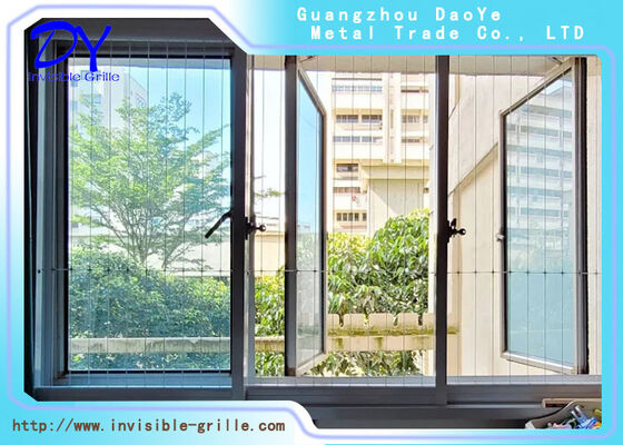 Görünmez Güvenlik ızgarası estetik uyumu korurken tasarlanmış koruyucu görünmez bariyer