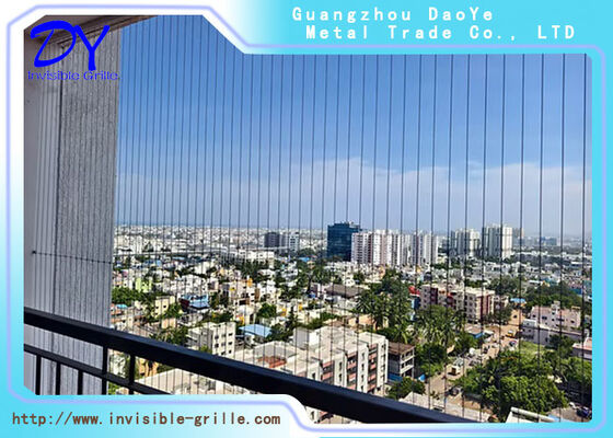 Süt Beyazı Balkon Raylı Görünmez Ferforje 6m Set Dayanıklı Güvenlik Bariyeri