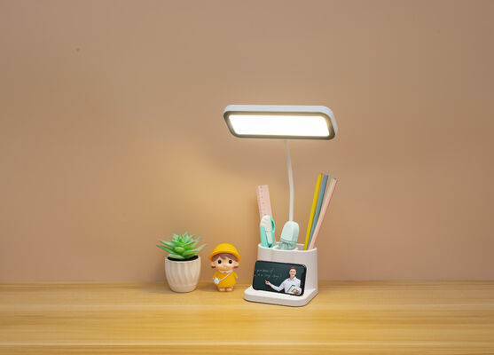 Nordic LED Masa Lampası USB Plug-In Modern Tasarım Kitap Işığı Gece Çalışma Ev Özel Hediye Masa Lampası hortum kalem tutucusu