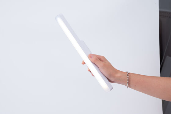 Katlanabilir Masa Lampası Modern Stil Enerji tasarrufu ayarlanabilir parlaklık Ofis Çalışma Okuma Işık Çözümü