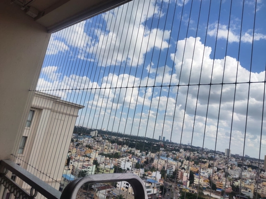 Şık ClearView Yan Kapak Dikey Naylon Çelik Tel İpi Paslanmaz Çelik Tel Pencere Görünmez ızgara
