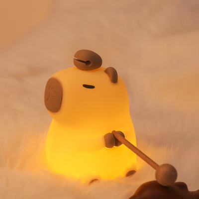 Komik Karikatür Capybara Gece Işığı Musluk Kontrolü 1200mAh Şarj edilebilir Uyku Gece Işığı 7 değişken renk ile
