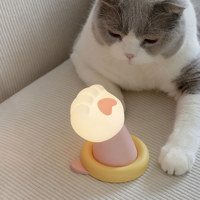 Kedi Pençesi Yaratıcı Gece Işığı USB Şarj Doğum Günü Hediye Tatlı ve Tatlı Pratik Kız Hediye Silikon Patting Işık
