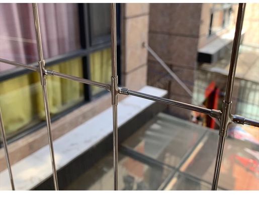 Özel Balkon Güvenlik ızgarası Çelik Tel Yapısı 316 Sınıf ve Tel Yapısı 316 Tel 3 7 Teflon Kaplama 2.0mm ile